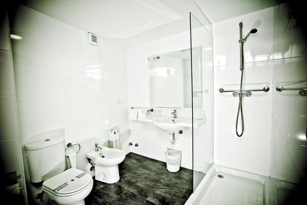 Hotel Maycar A Coruna Room photo
